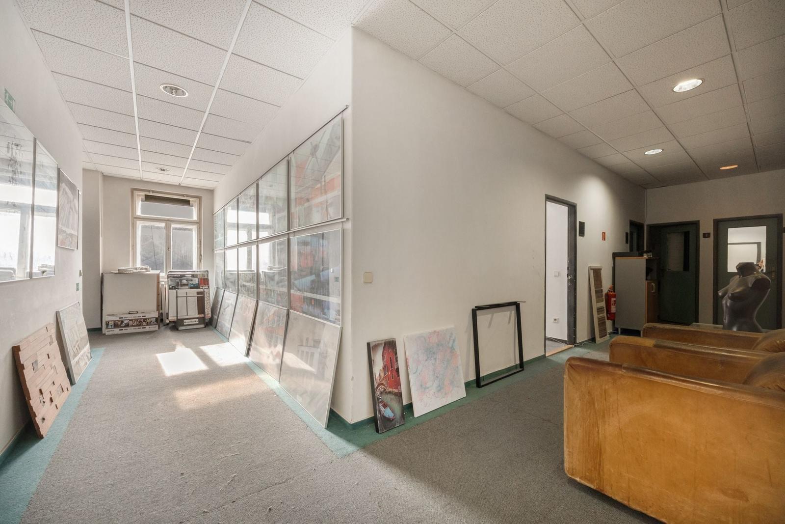 Na predaj, kancelárske priestory , 249,6m², Staré mesto - Panská ul. – fotka 2