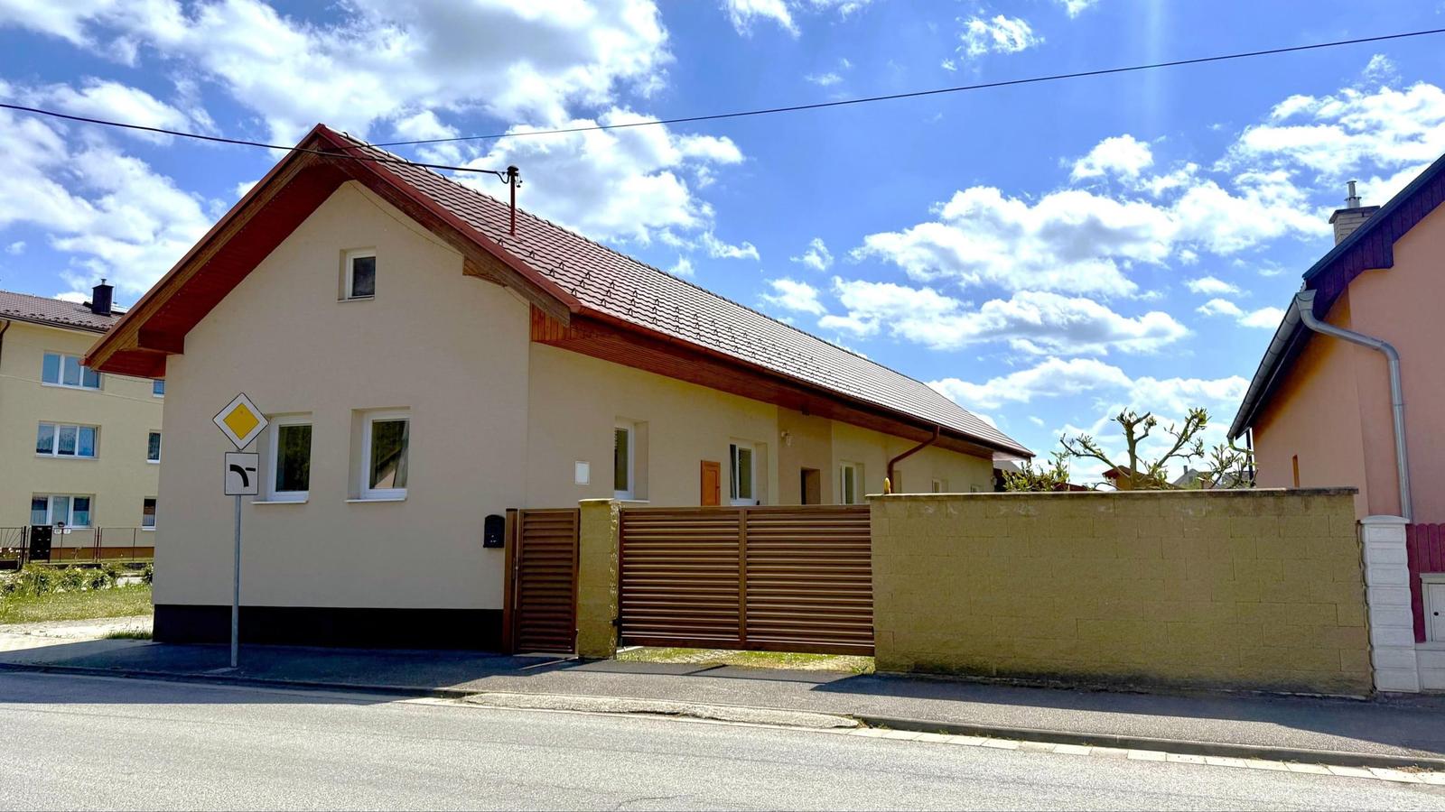 Na predaj, 4i rodinný dom Horné Kočkovce, TARGETreal