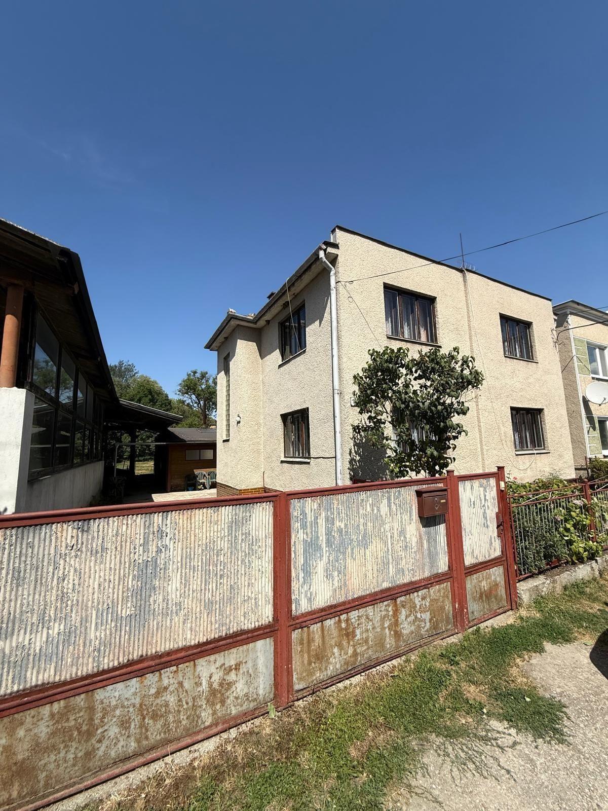 TARGETreal | NA PREDAJ: Rodinný dom s halou na pozemku 1 485 m² - priestor pre bývanie aj podnikanie – fotka 2