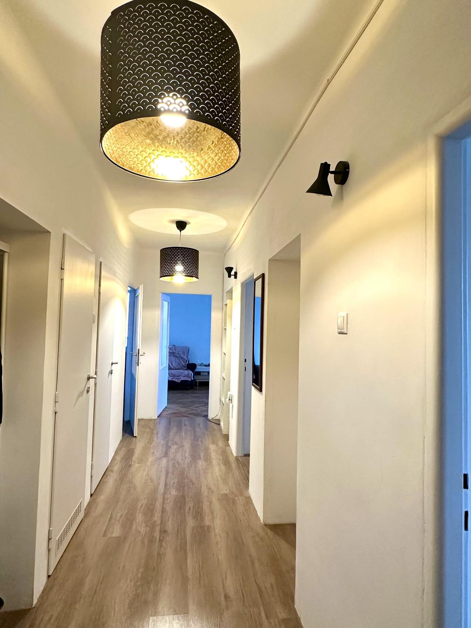 PRIESTRANNÝ 3-IZBOVÝ BYT 90 m² s 2 x loggiou – fotka 2