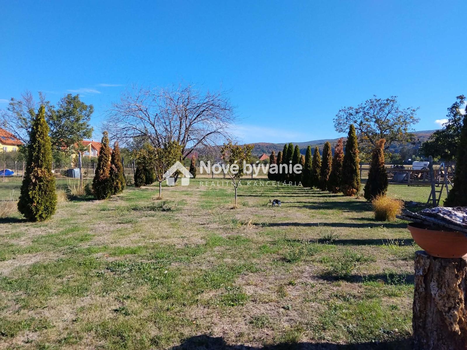 Predaj, Stavebný slnečný pozemok 600 m2 -Žitavany (N006-14-MAOLa) – fotka 2