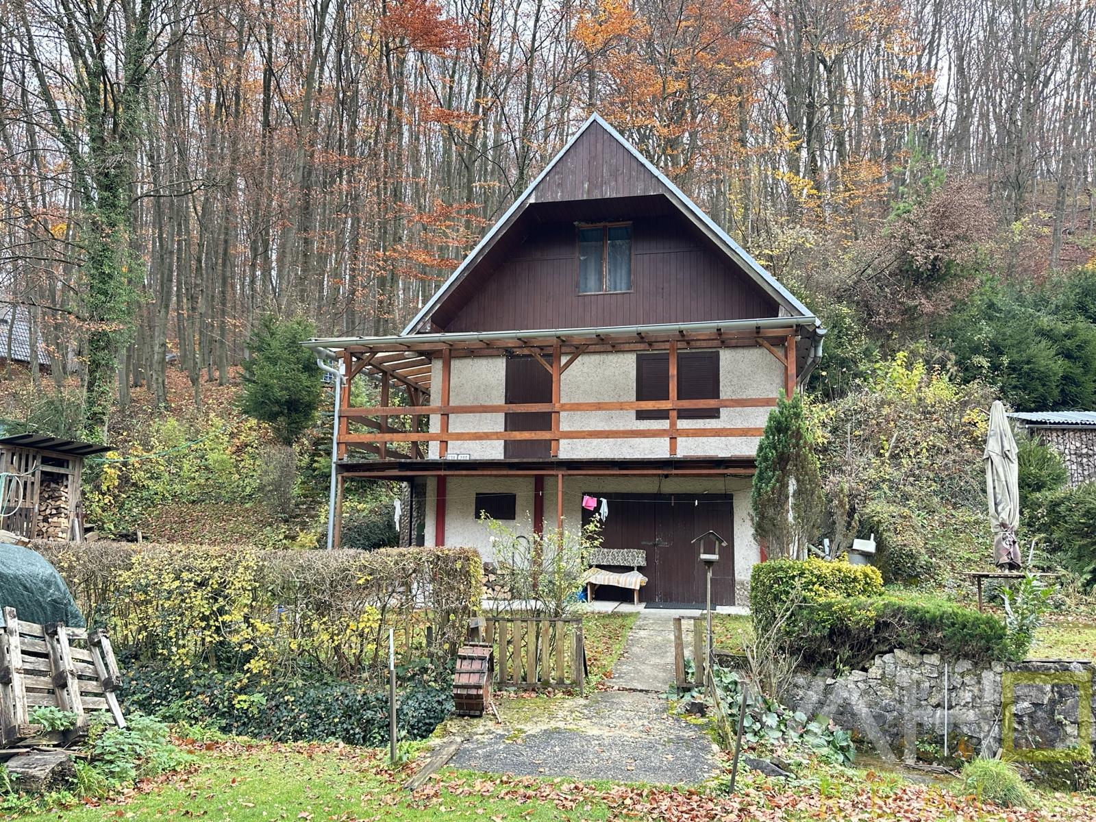 REKREAČNÁ CHATA NA PREDAJ, úžitková plocha 90m2, vlastný pozemok 600m2, celoročne obývateľná, BUKOVÁ, Sokolské chaty, TREBA VIDIEŤ!!!