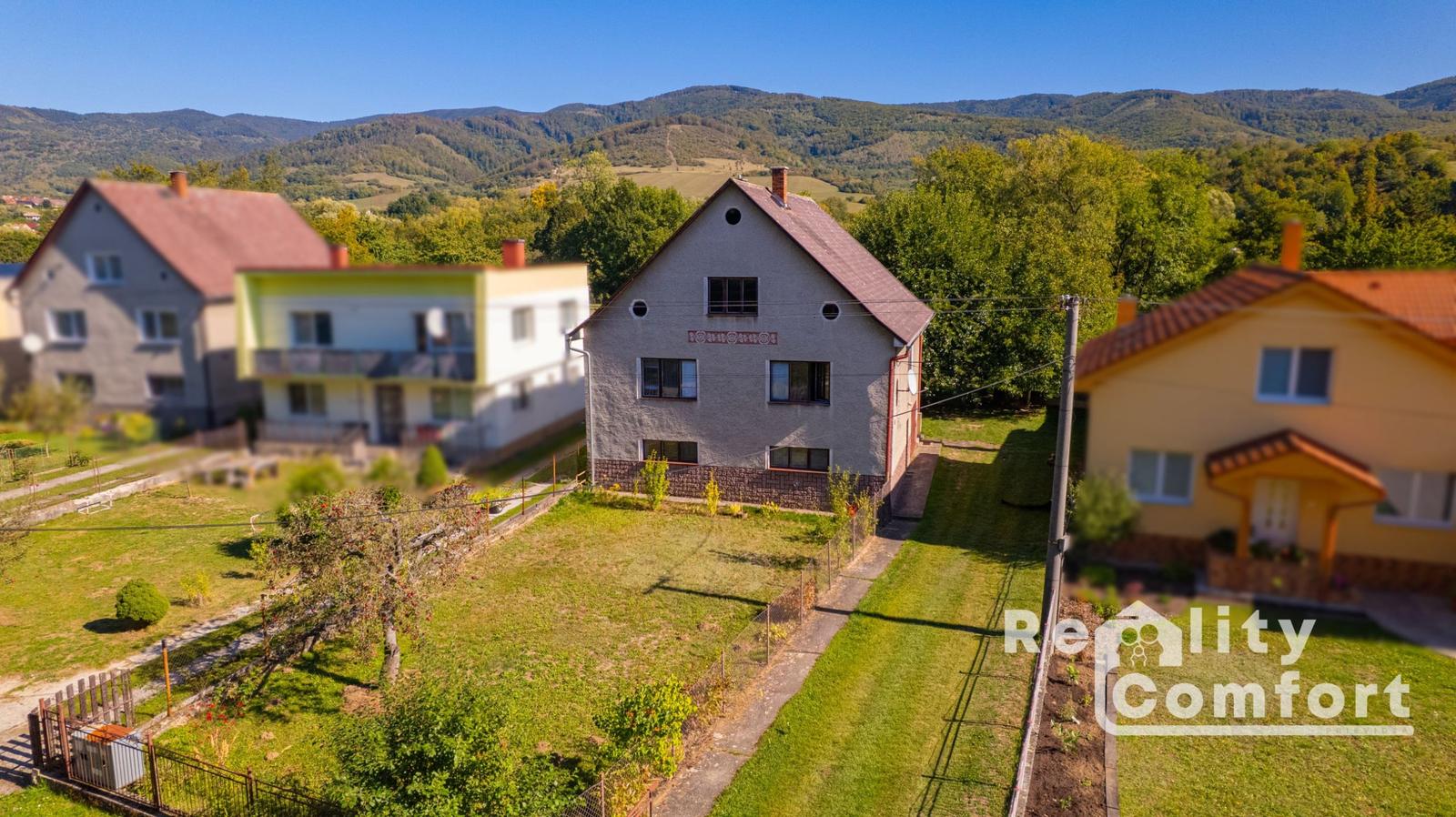 REALITY COMFORT - Rodinný dom na krásnom rovinatom pozemku