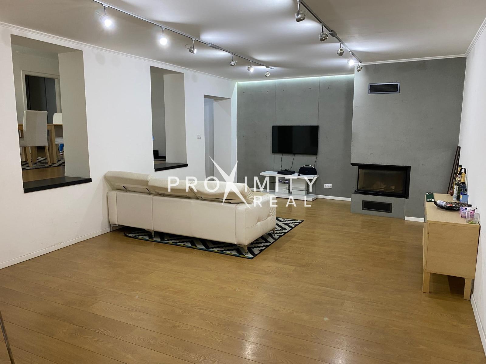 Exkluzívny byt (170 m2) v centre mesta s vlastným výťahom a 2xparkovaním – fotka 2