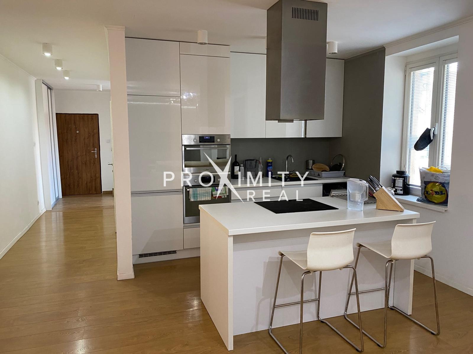 Exkluzívny byt (170 m2) v centre mesta s vlastným výťahom a 2xparkovaním
