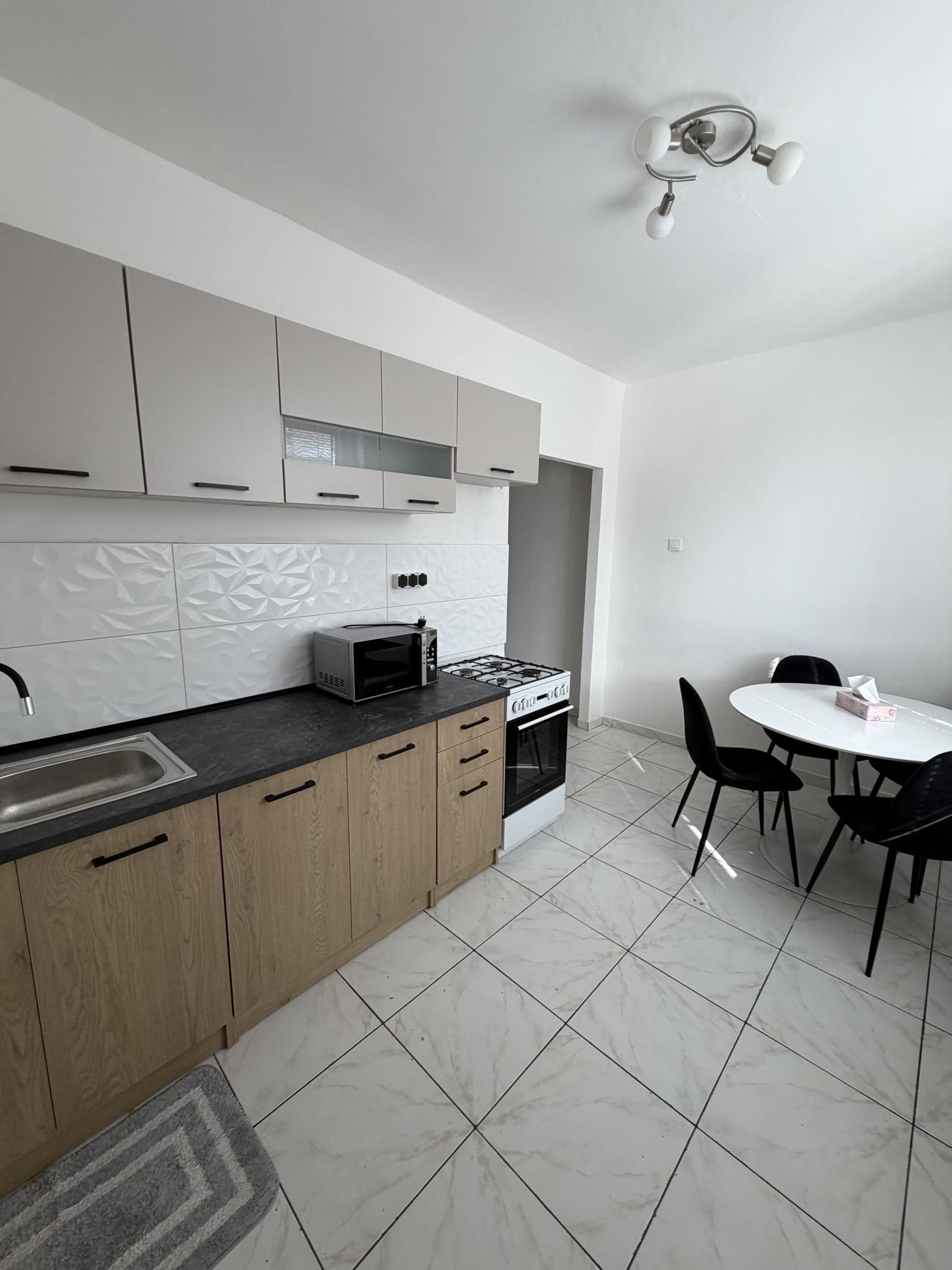 🏡 3-IZBOVÝ BYT NA PRENÁJOM – PREŠOV, SEKČOV – fotka 2
