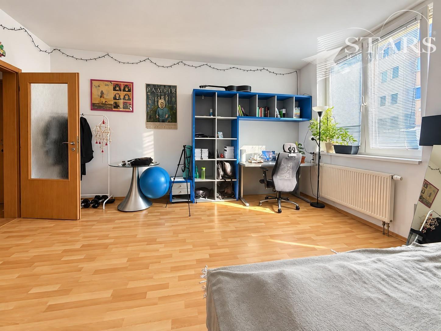 36 m² v Karlovej Vsi – bývanie, investícia alebo vlastný priestor – fotka 2
