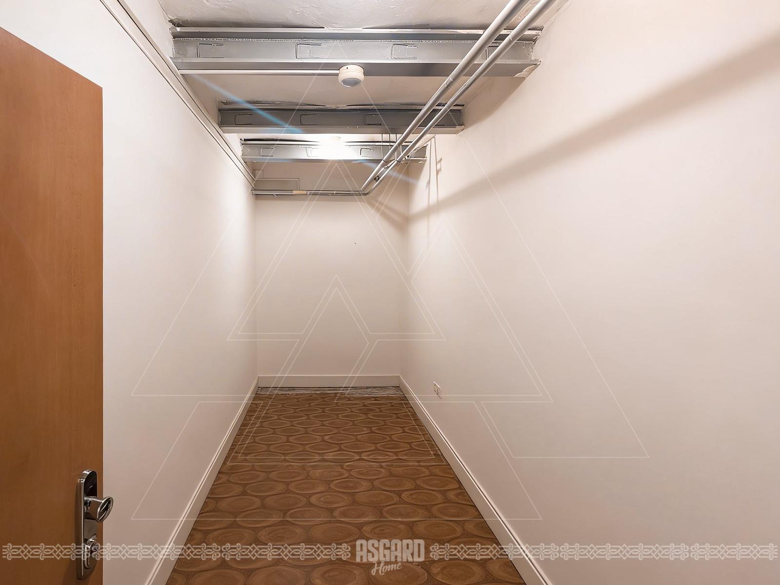 Skladové priestory v suteréne blízko centra – fotka 2