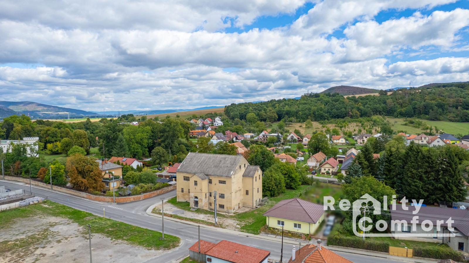 REALITY COMFORT - Unikátna historická nehnuteľnosť zo 14. storočia – fotka 2