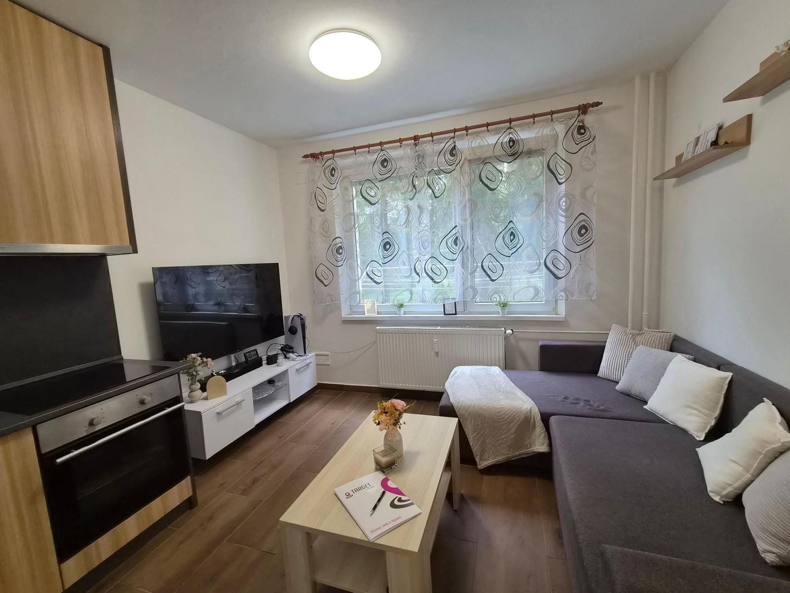 REZERVOVANÝ - TARGETreal |NA PREDAJ ŠTARTOVACÍ 1-IZBOVÝ BYT v Považskej Bystrici