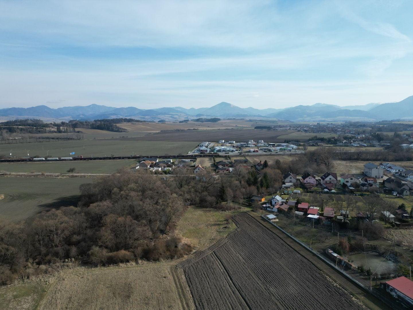 Rozľahlý pozemok 13 112 m² na výstavbu | Košťany nad Turcom, okres Martin