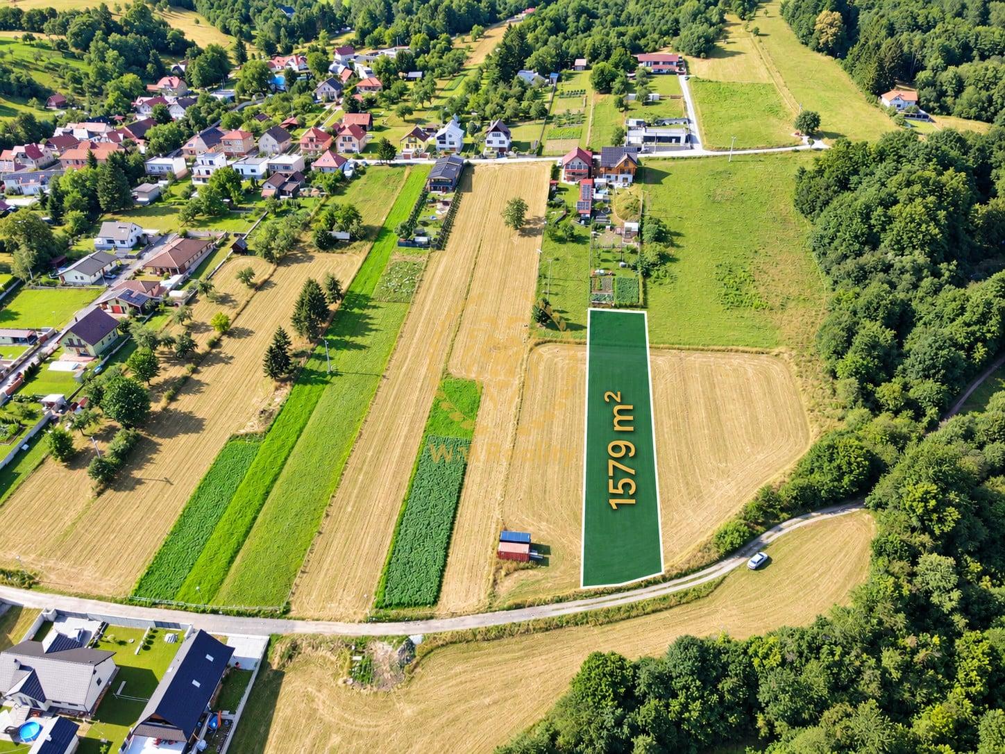 🌾POZEMOK NA PREDAJ 1579 m² Turčianske Kľačany