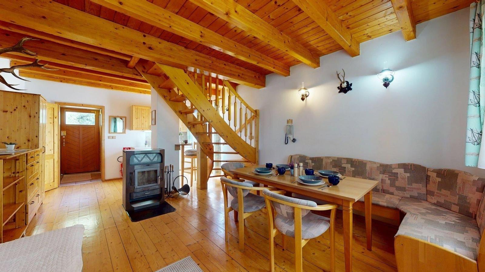 TARGETreal | Na predaj zariadená chatka v Holiday Village Tatralandia