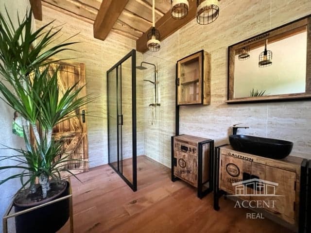 ACCENT REAL - DVOJPODLAŽNÁ CHATA(108M2) V ŠTÝLOVOM ŠTANDARDE AJ  S KRBOM- MALEBNÁ LOKALITA HORNÉ HÁMRE - KOSTIVRCH