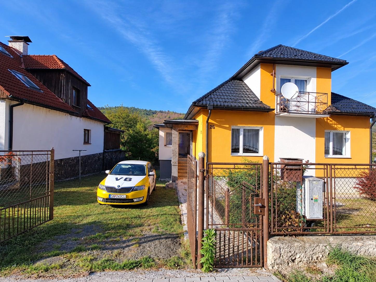 Rodinný dom na okraji mesta Krompachy s veľkou záhradou