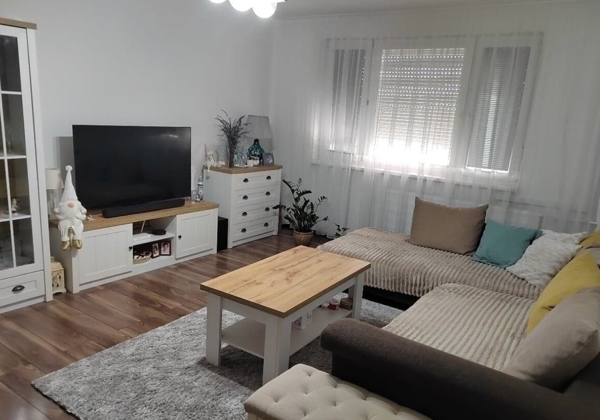 NA PREDAJ | 2-IZBOVÝ BYT | NOVÉ ZÁMKY