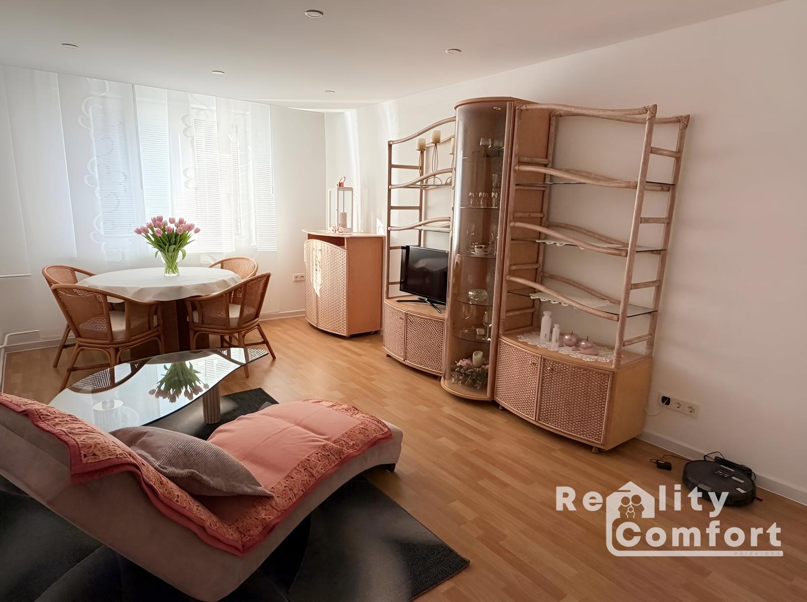 REALITY COMFORT - Štýlový, kompletne zariadený a zrekonštruovaný 2-izbový byt