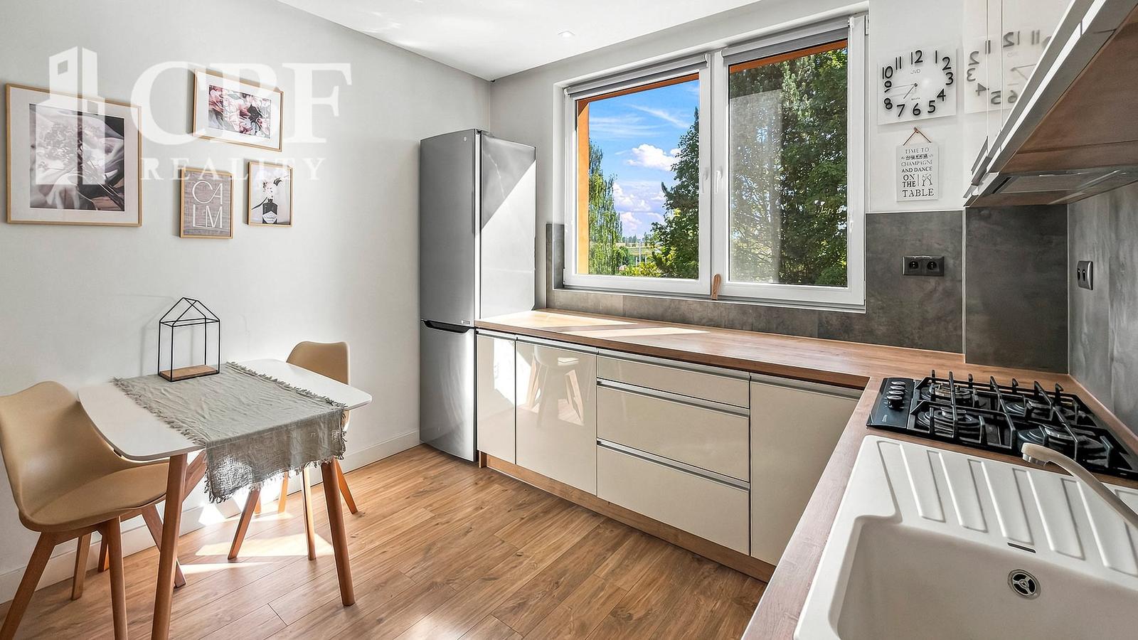 PRENÁJOM MODERNÝ 2-IZBOVÝ BYT S BALKÓNOM | L.SVOBODU-POPRAD