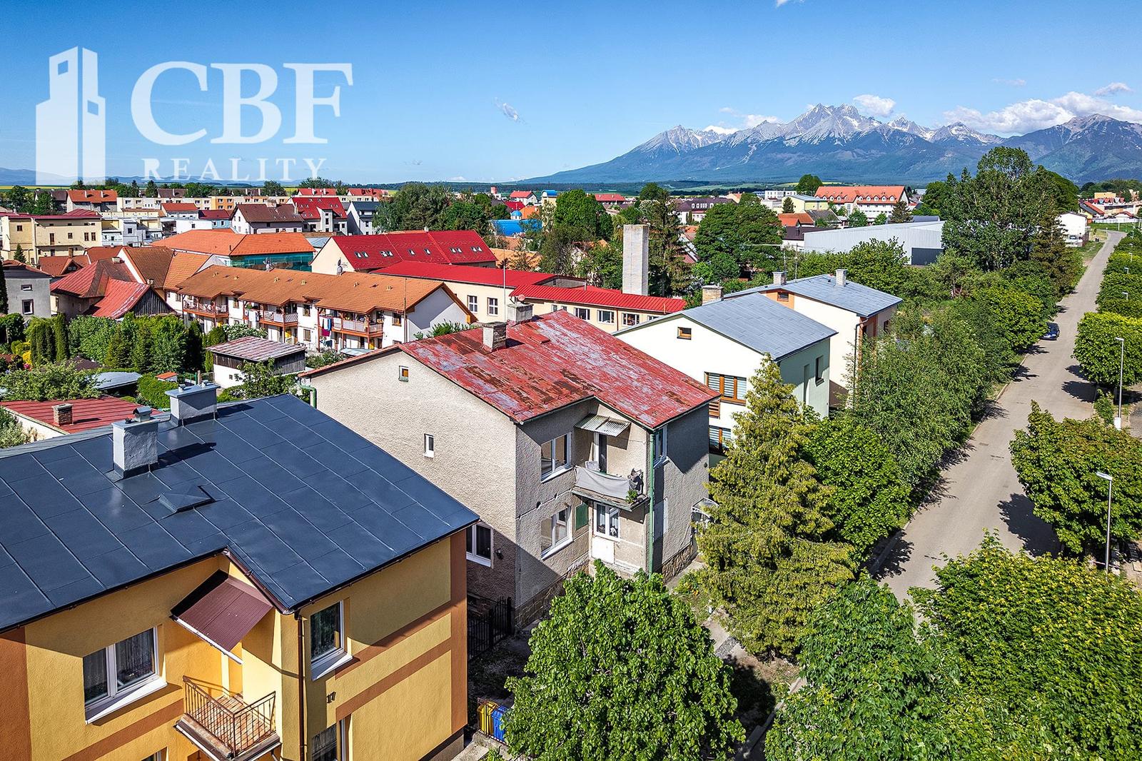 PREDAJ 5-izbový rodinný dom po rekonštrukcii, s bazénom Spišská Belá