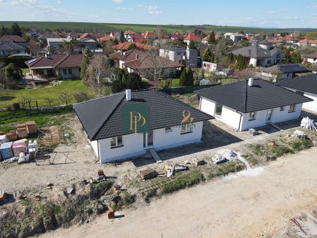 Predaj 4 izbový rodinný dom, novostavba, 435m2 pozemok – fotka 2