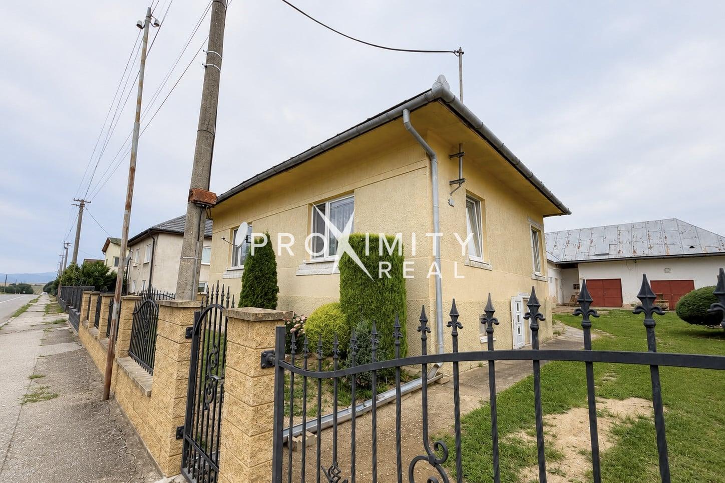 NA PREDAJ RODINNÝ DOM LEN 13 KM OD KOŠÍC - 652 m² – fotka 2