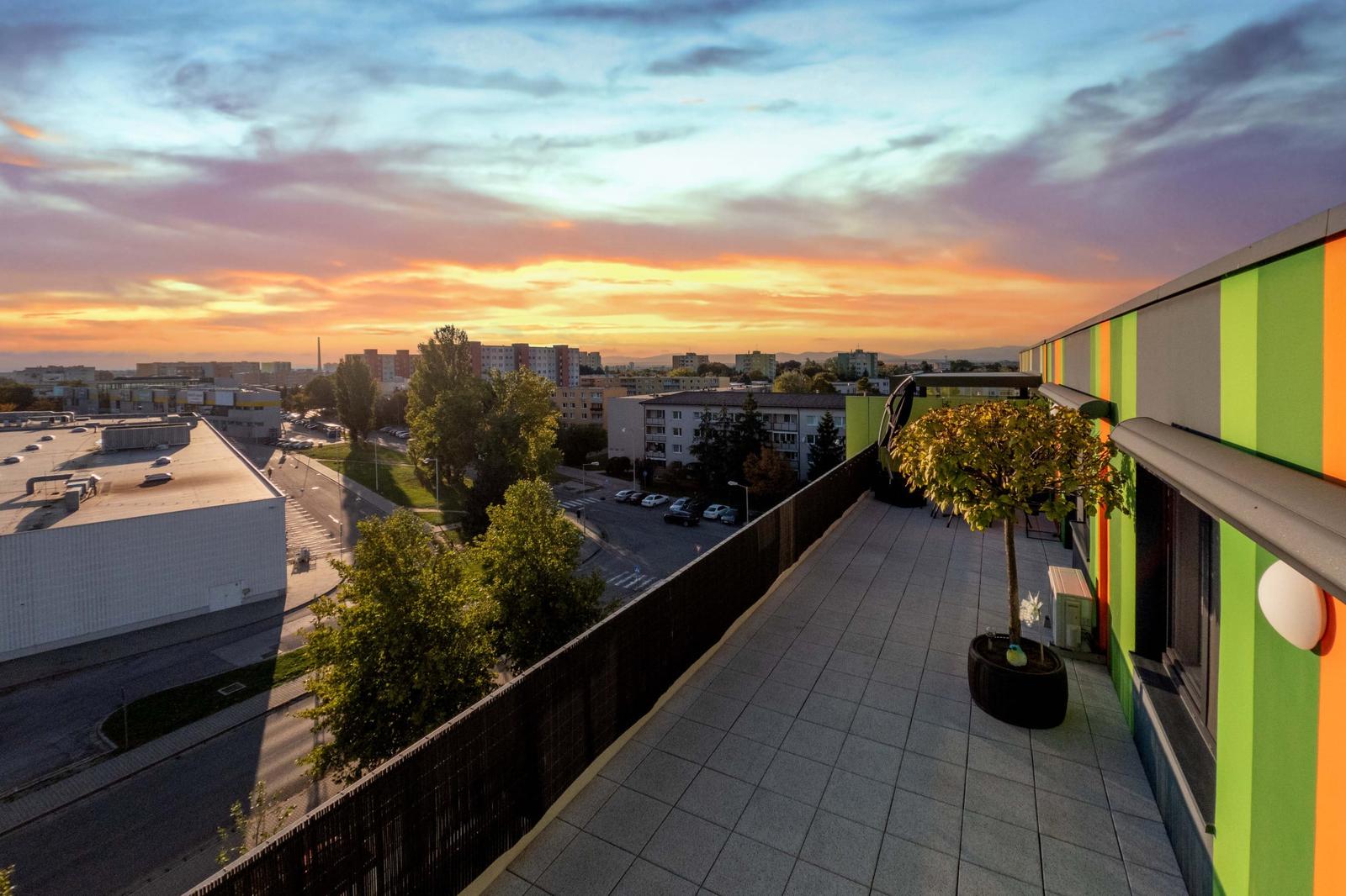 🏡 Na predaj výnimočný 3-izbový byt s terasou v obľúbenej lokalite ARBORIA Trnava