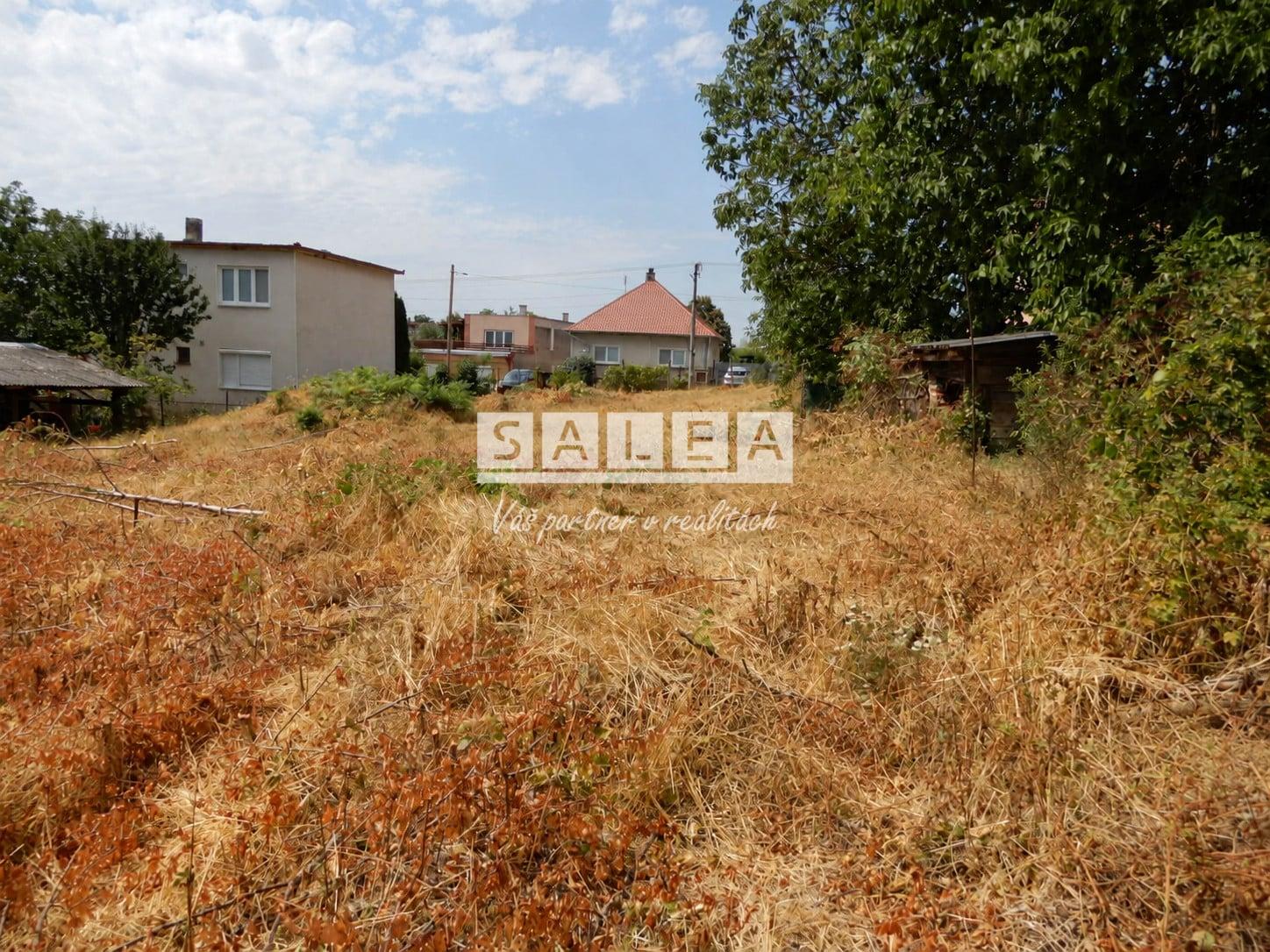 Slnečný pozemok na výstavbu domu, 850 m2, Čata, okr. Levivce – fotka 2