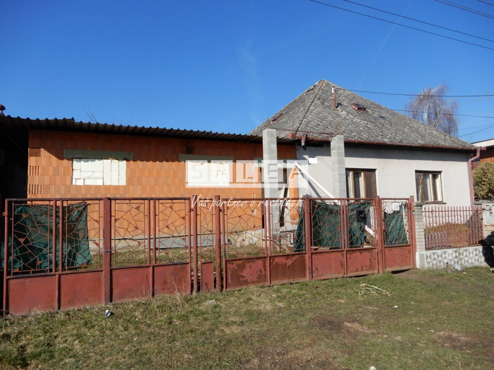 Rodinný dom, 180 m2, Beša, okr. Levice