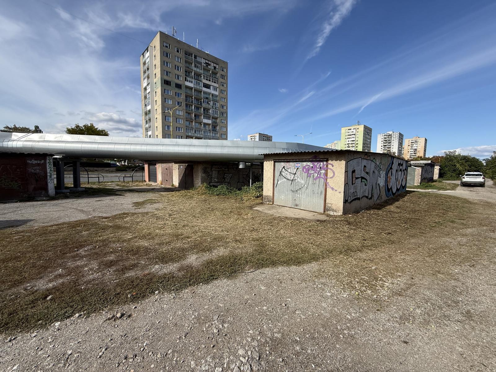 Na predaj garáž – Rosná/Jantárová ulica- Košice, JUH