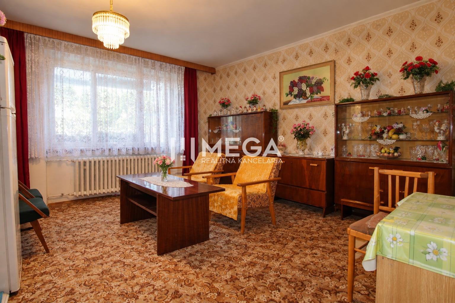 NA PREDAJ EXKLUZÍVNE: 1-izbový byt s výmerou 50 m² na Staničnej ulici v Humennom