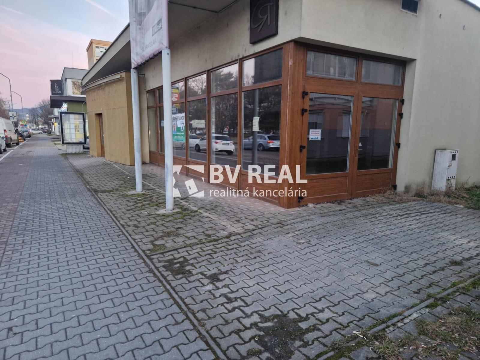 BV REAL Na prenájom lukratívna budova 540 m2 Prievidza FM2535 – fotka 2