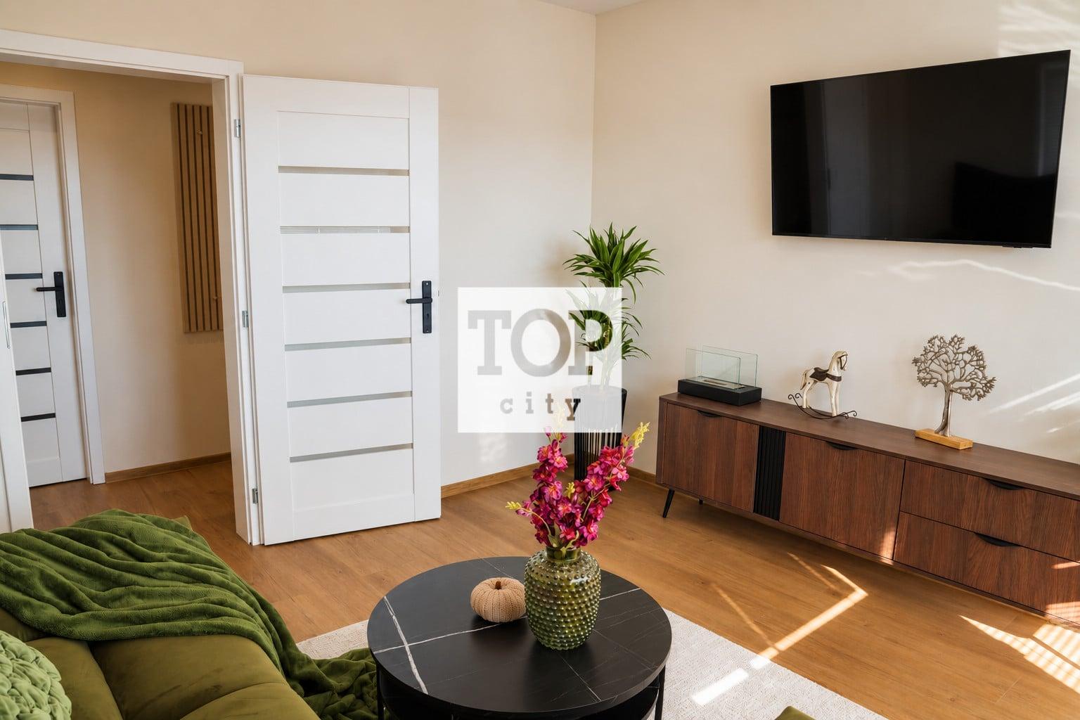 EXKLUZÍVNE NA PREDAJ ZARIADENÝ 3-IZBOVÝ BYT, POPRAD – VEĽKÁ