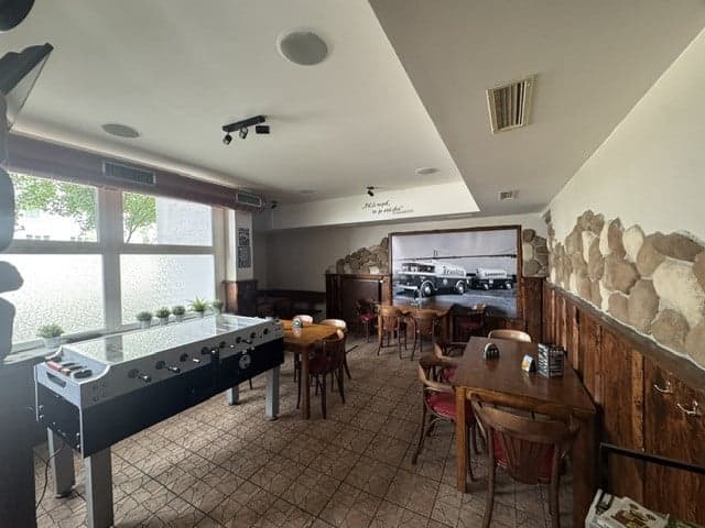 Priestory vhodné na gastro, služby, obchod – fotka 2