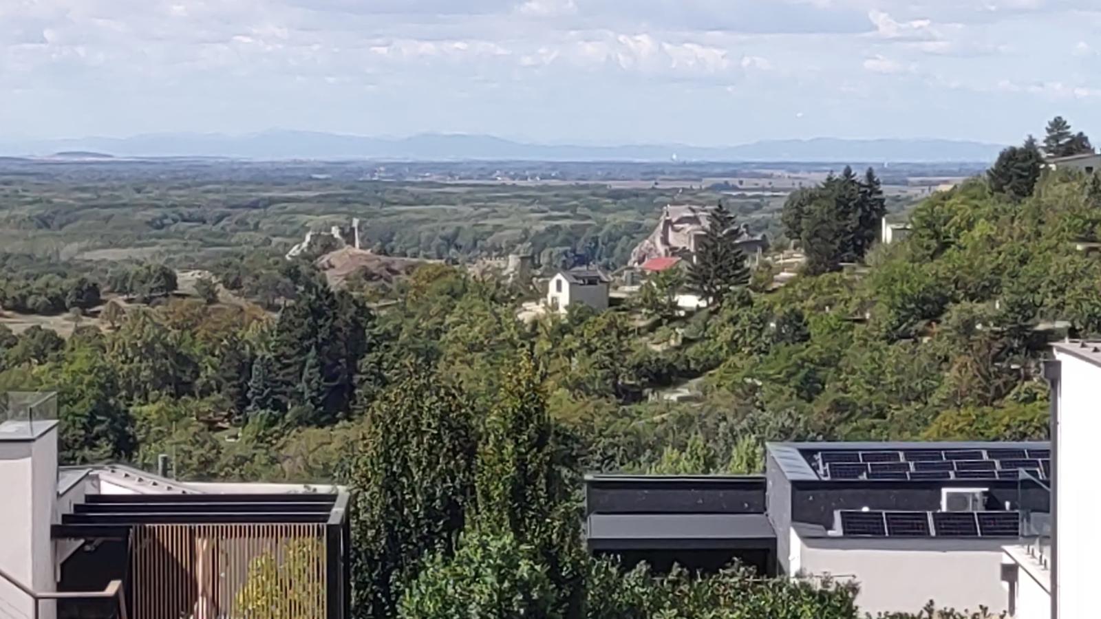 Exkluzívny pozemok s výhľadom na hrad Devín