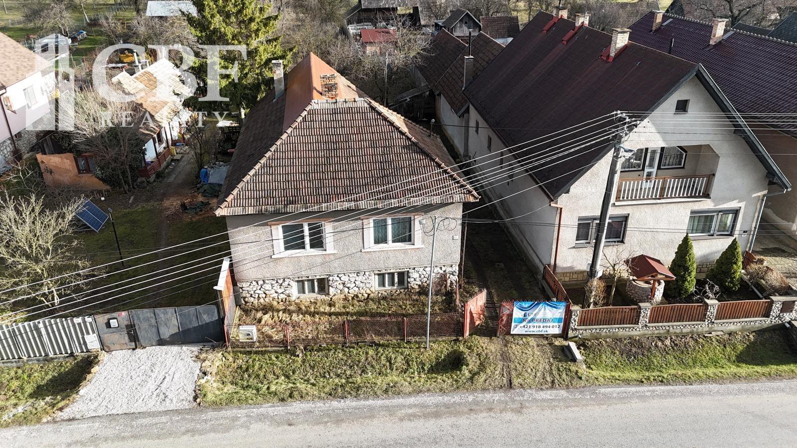 ZNÍŽENÁ CENA! RODINNÝ DOM NA PREDAJ VO VYHĽADÁVANEJ OBCI BRZOTÍN !