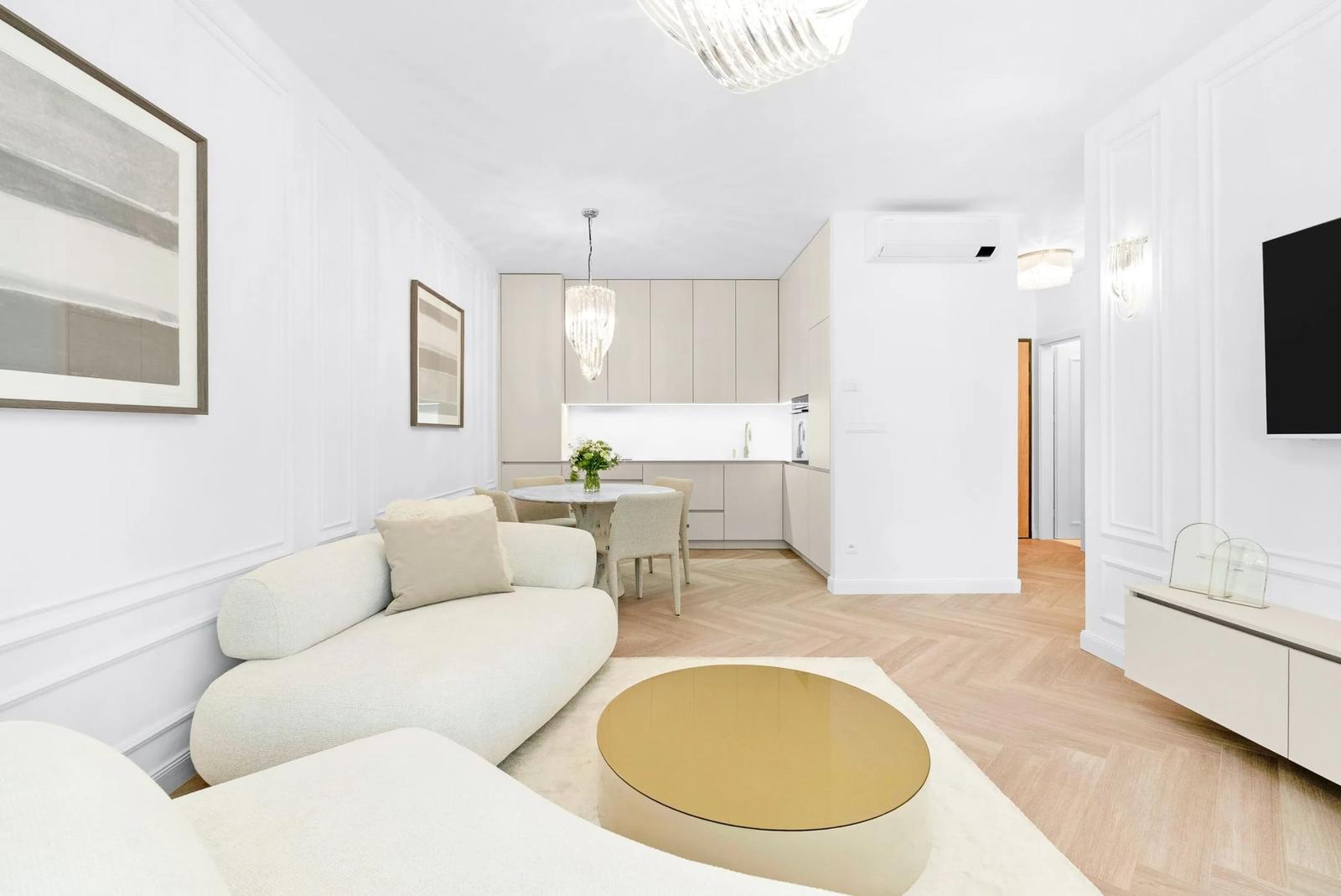 PREDAJ | DIZAJNOVÝ 2-IZBOVÝ APARTMÁN PÍNIA | VÝHĽAD NA SĹŇAVU – fotka 2