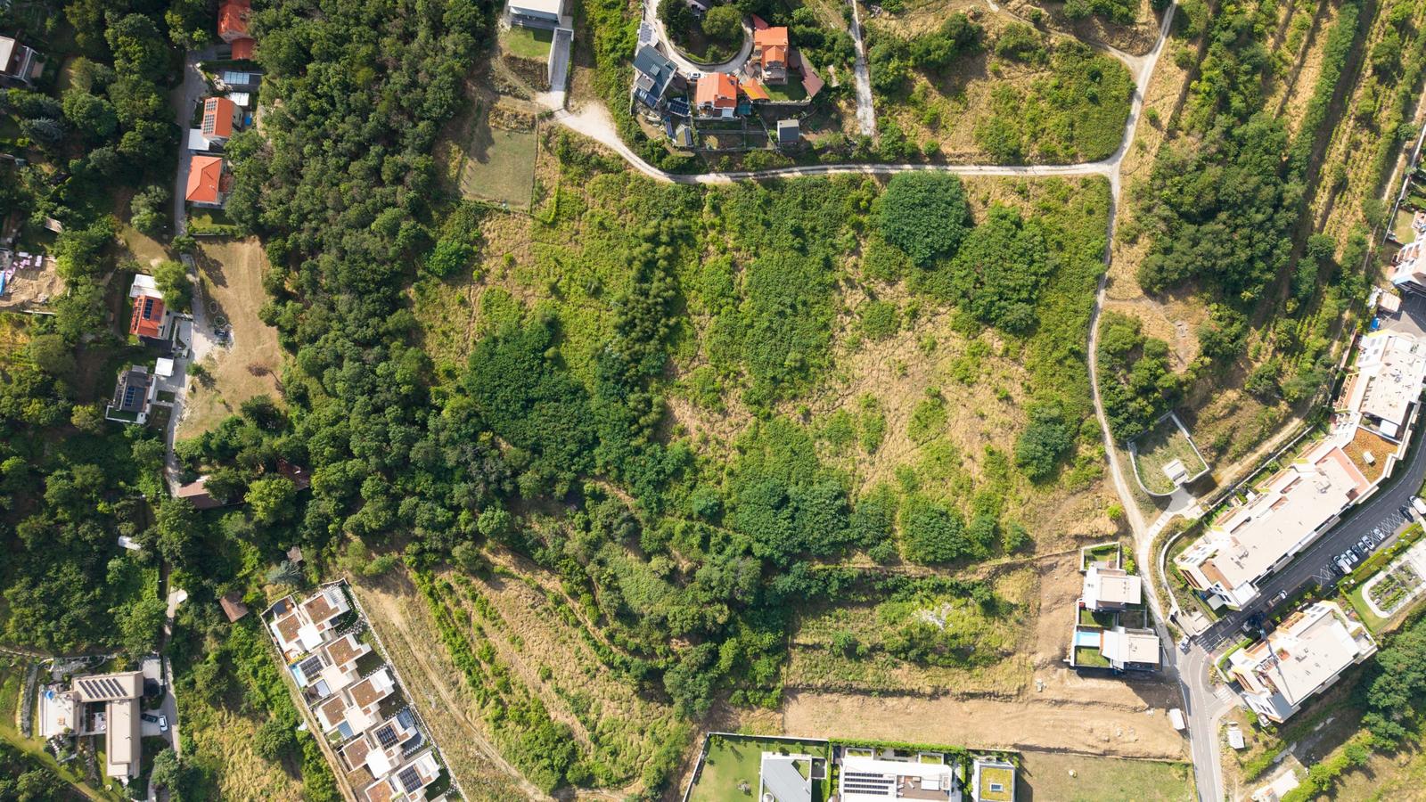 Na predaj investičný pozemok 1307 m2 - Bratislava, Koliba – fotka 2