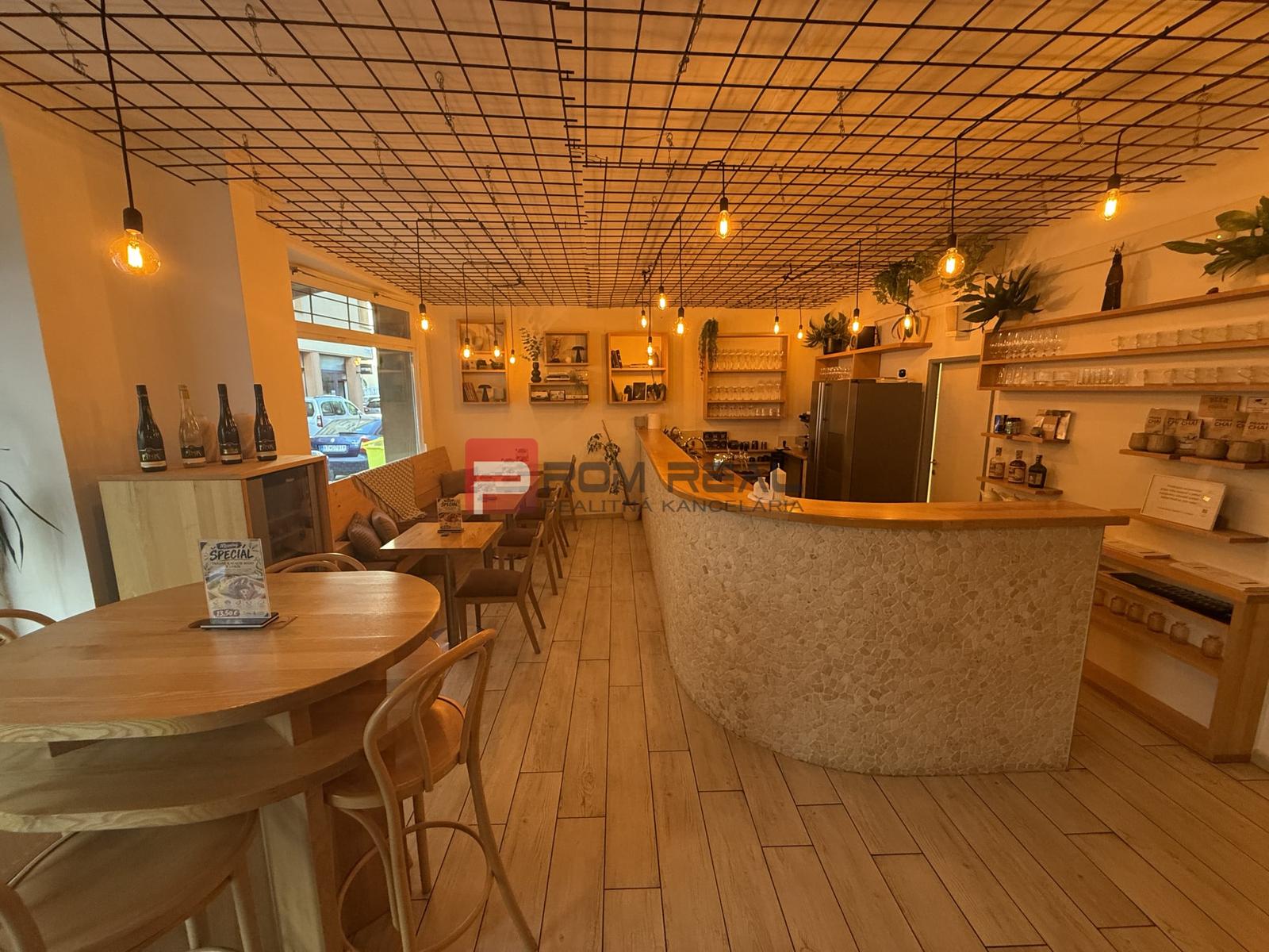 PRENÁJOM - Zabehnuté Bistro v centre BA na odstúpenie 🍵 – fotka 2