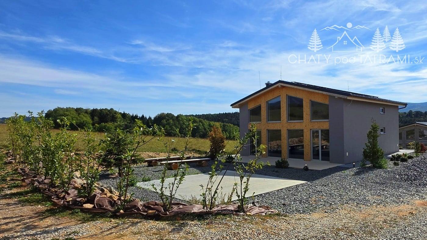 Exkluzívna horská novostavba s výhľadom na Nízke Tatry – fotka 2
