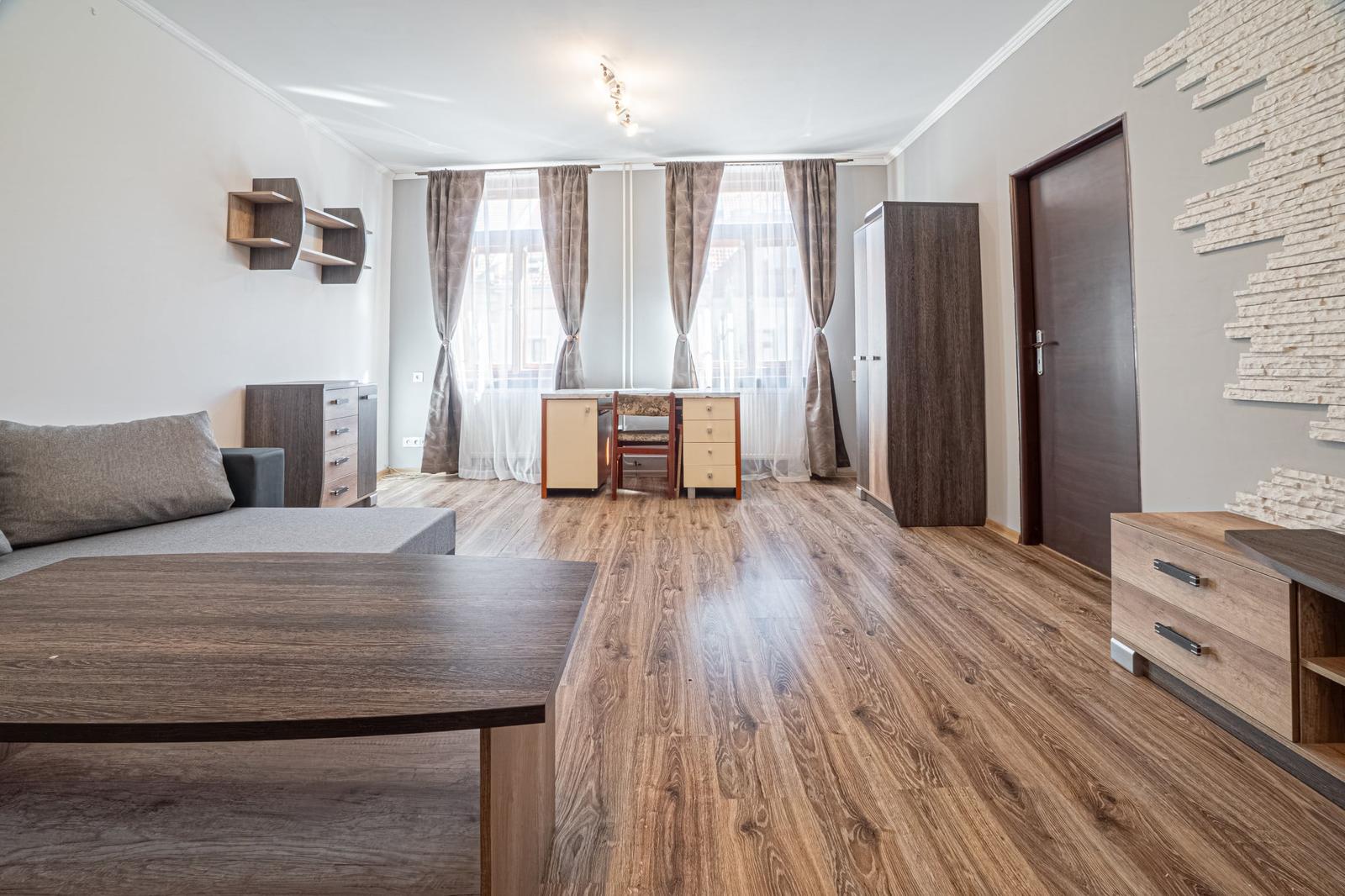 2 izbový byt v centre mesta, Slovenská ul. Prešov – fotka 2