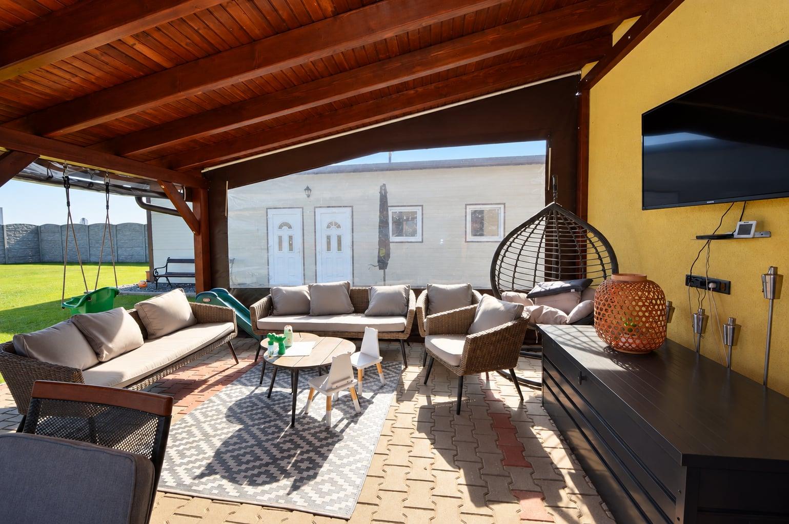Predaj 3i rodinný dom, dvojgaráž, 1 061 m2 pozemok, Mosonszolnok – fotka 2