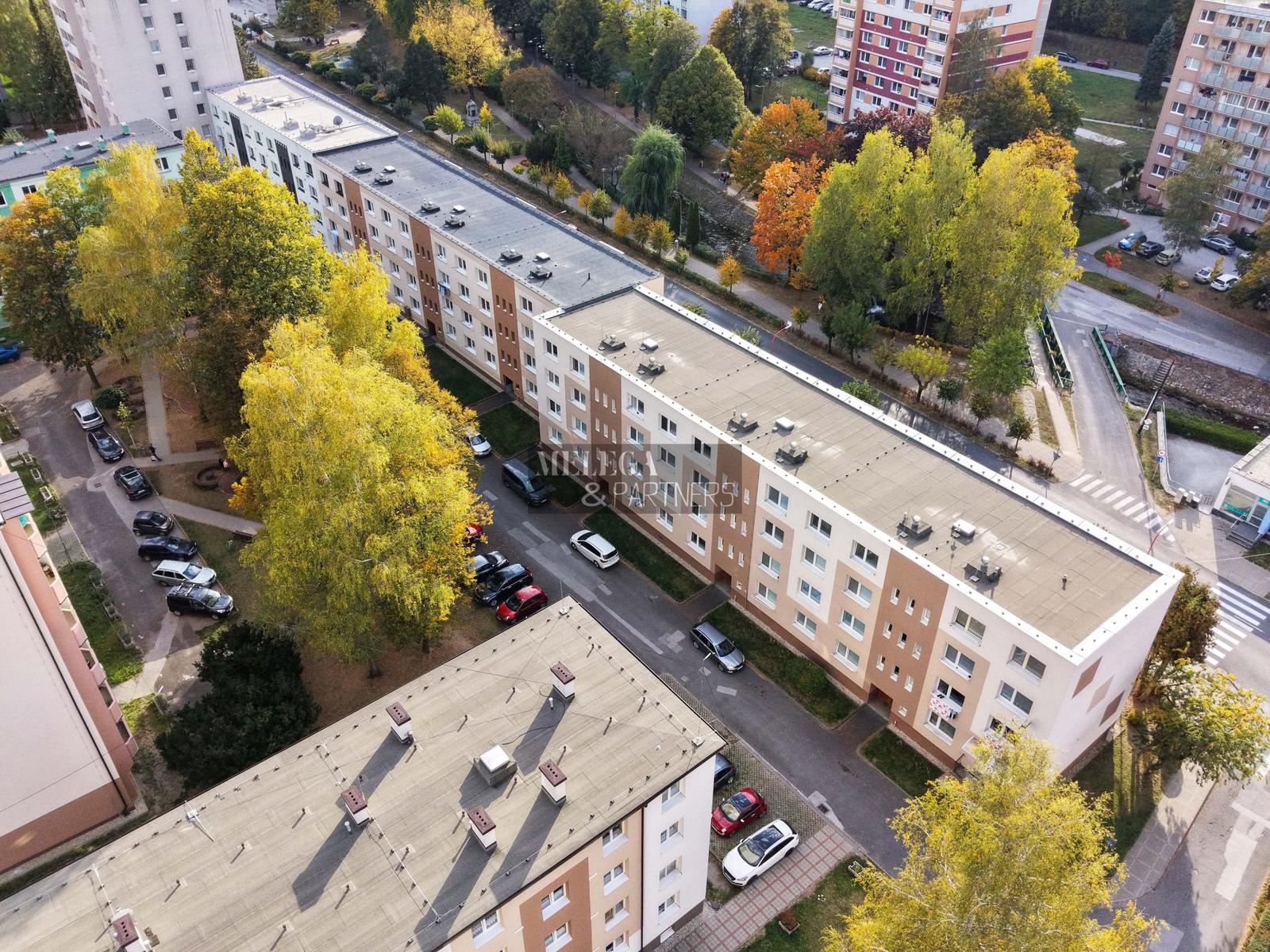 PRIPRAVUJEME – Predaj 3-izbového bytu v meste Krompachy – fotka 2