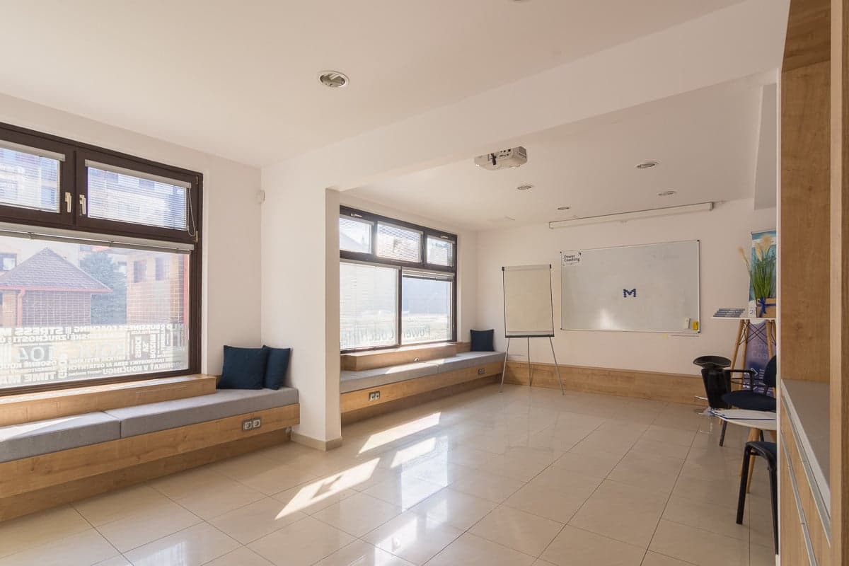 Obchodný priestor (100 m2) - Mierová ul.