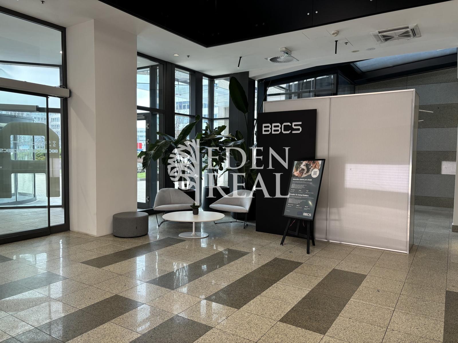 Reprezentatívne administratívne priestory v BBC5, 1.p., 330 m2 – fotka 2