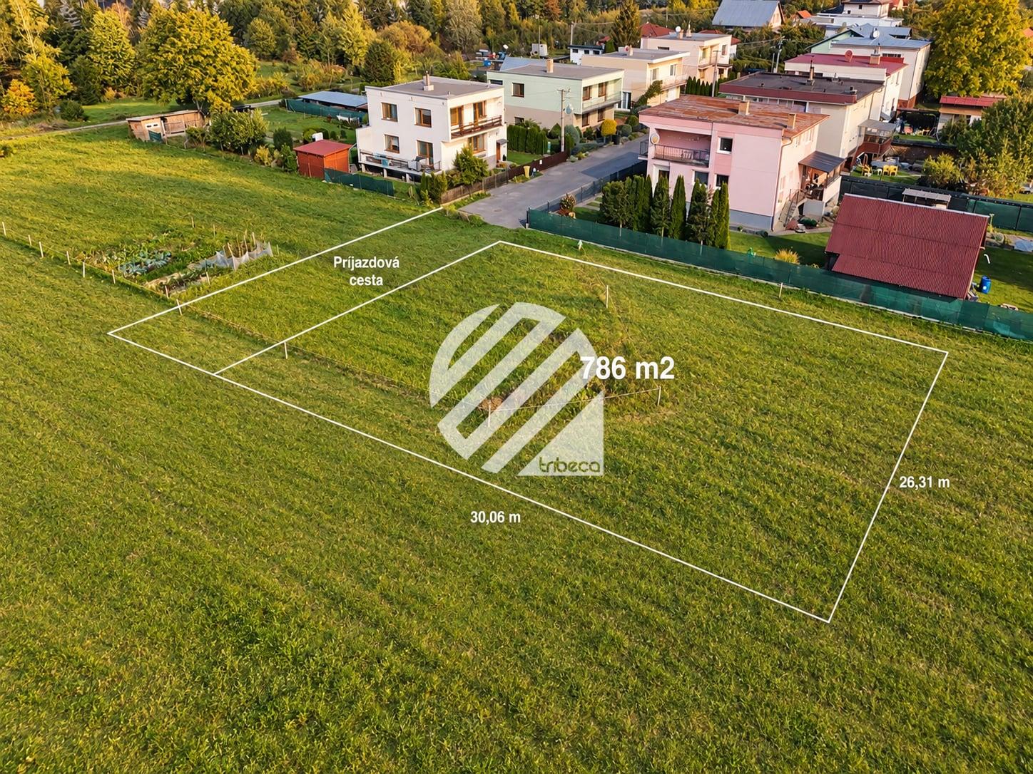 Postavte si dom v Gbeľanoch – rovinatá parcela | 786 m²