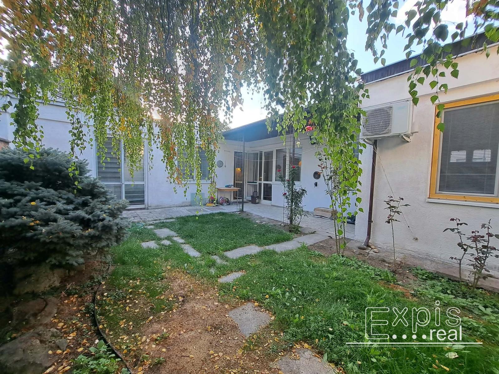 PRENÁJOM 4 izbový rodinný dom Ružinov Štrkovec EXPISREAL