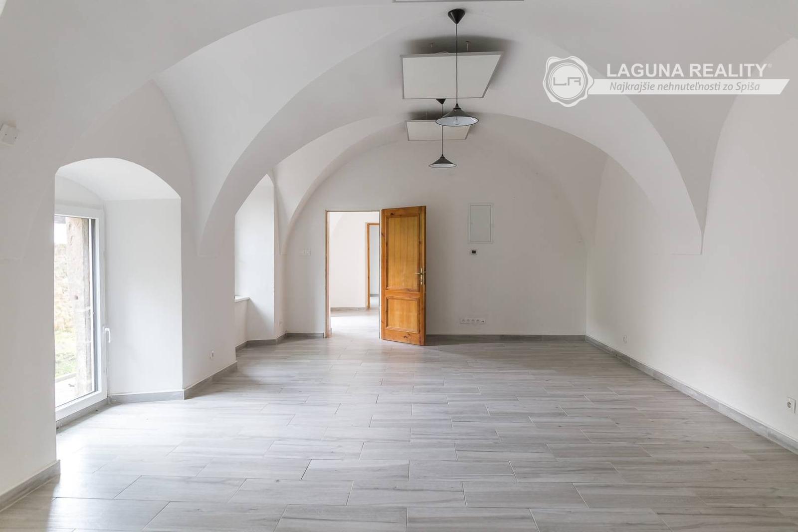 Priestory na prenájom (66 m2), centrum Levoča