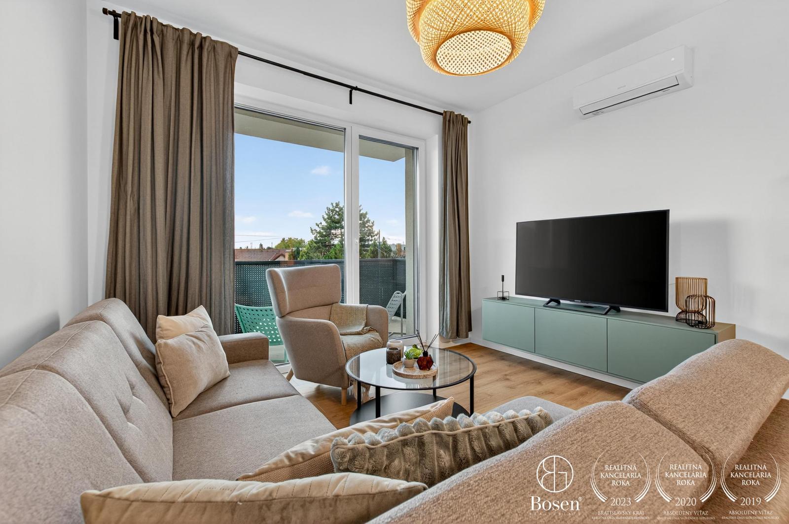 BOSEN | Moderný 2 izbový byt s loggiou a parkovaním – Geologická, Podunajské Biskupice, 60m2 – fotka 2