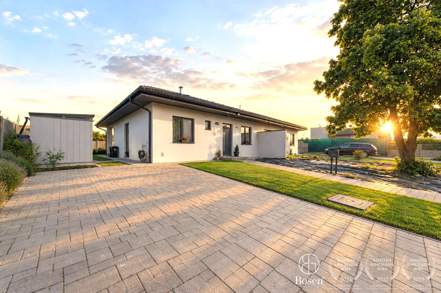 BOSEN | Rodinný dom, novostavba, 446 m2