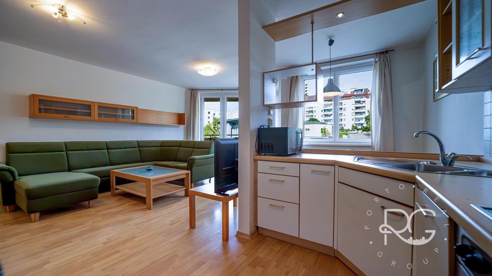 3-izbový byt s loggiou a parkovaním – Slávičie údolie, Bratislava-Staré Mesto – fotka 2